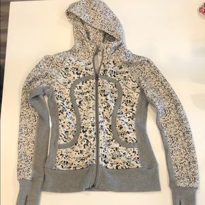 Lululemon Women’s Zip Front Scuba Jacket